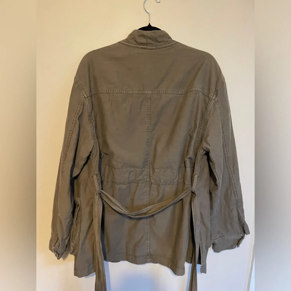Free People In Our Nature Cargo Jacket size M - Picture 7 of 7